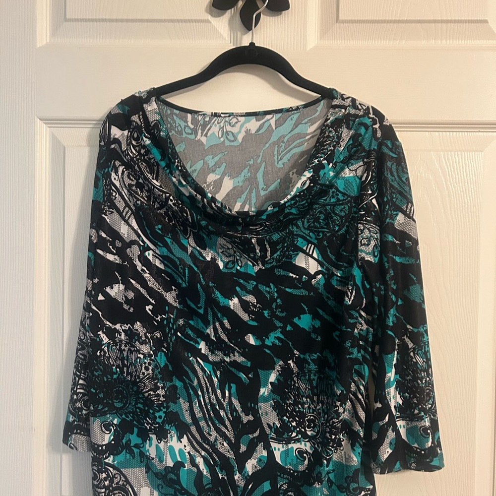 Women's Teal and Black Patterned Top 3/4 sleeve